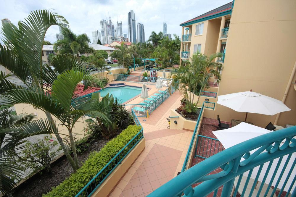 พาราไดซ์ไอส์เลสอพาร์ตเมนท์ Aparthotel โกลด์โคสต์ ภายนอก รูปภาพ