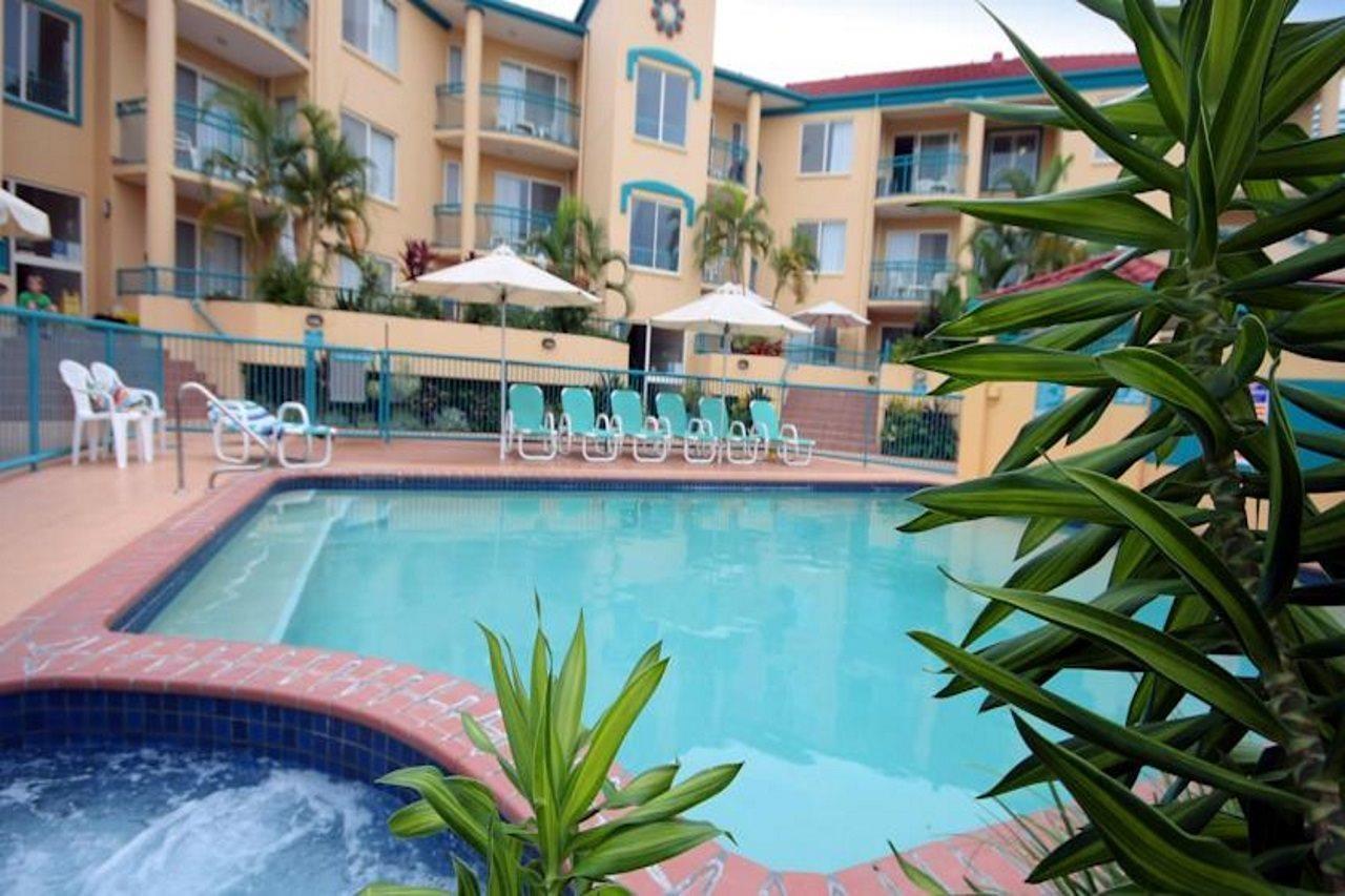 พาราไดซ์ไอส์เลสอพาร์ตเมนท์ Aparthotel โกลด์โคสต์ ภายนอก รูปภาพ