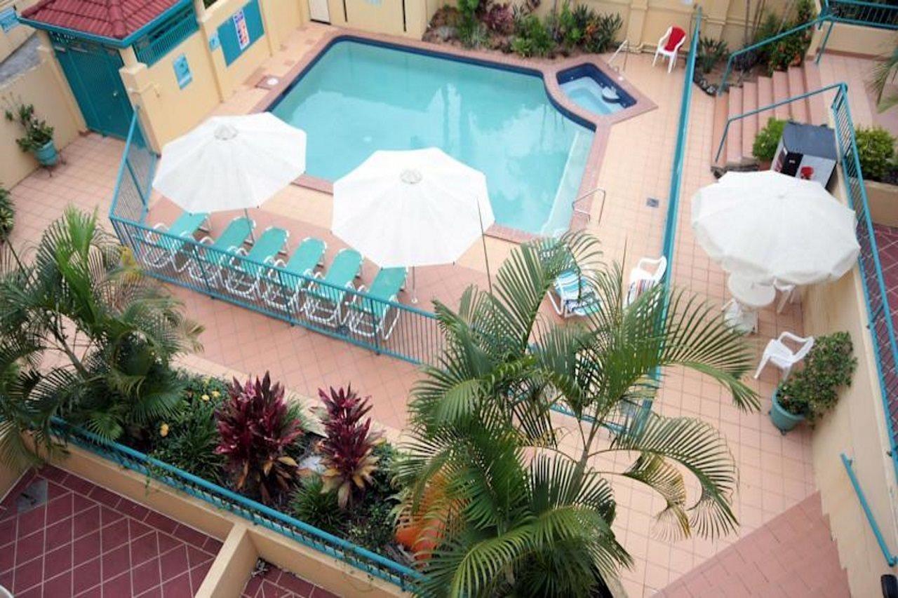 พาราไดซ์ไอส์เลสอพาร์ตเมนท์ Aparthotel โกลด์โคสต์ ภายนอก รูปภาพ